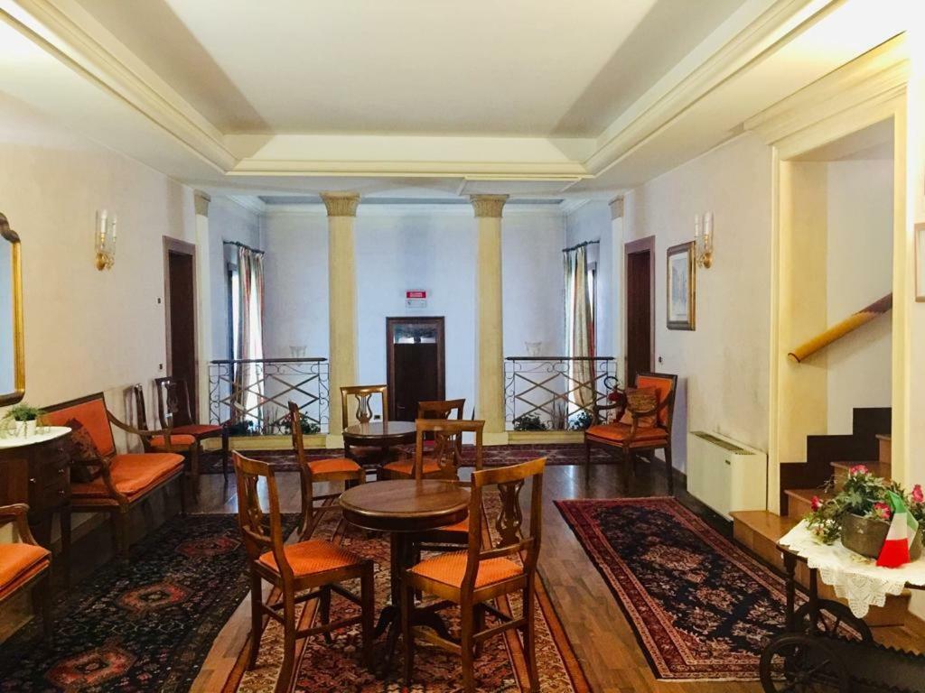 Hotel La Loggia Mestrino Екстер'єр фото